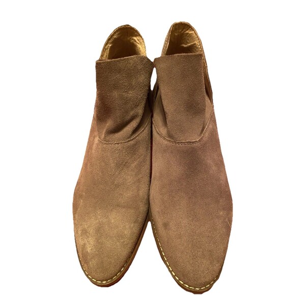 Lucky Brand "Fahmida" Tan  Suede Ankle Bootie Size 9 M - Picture 3 of 7